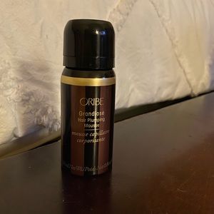 Oribe Grandiose plumping mousse